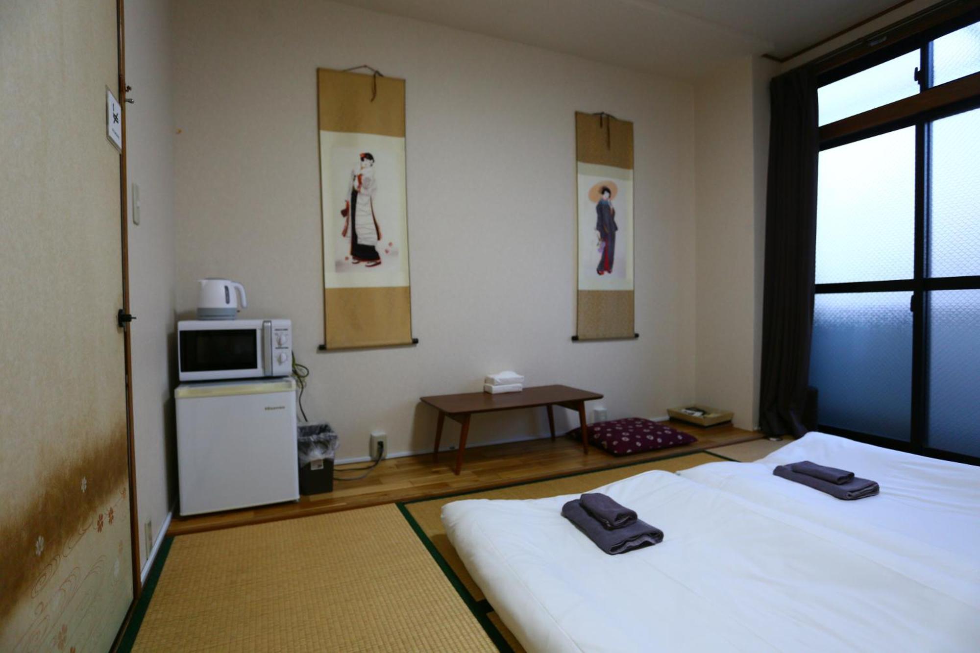Le Petit Tokyo Hotel, Tokyo